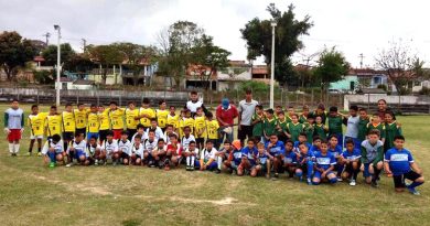 Festival de Futebol reúne participantes de escolinhas de futebol Festival de Futebol reúne participantes de escolinhas de futebol